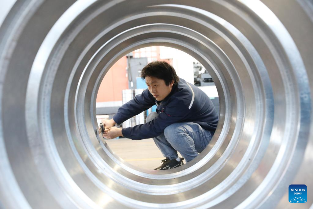 Enterprises across China ratchet up production in new year(图3)