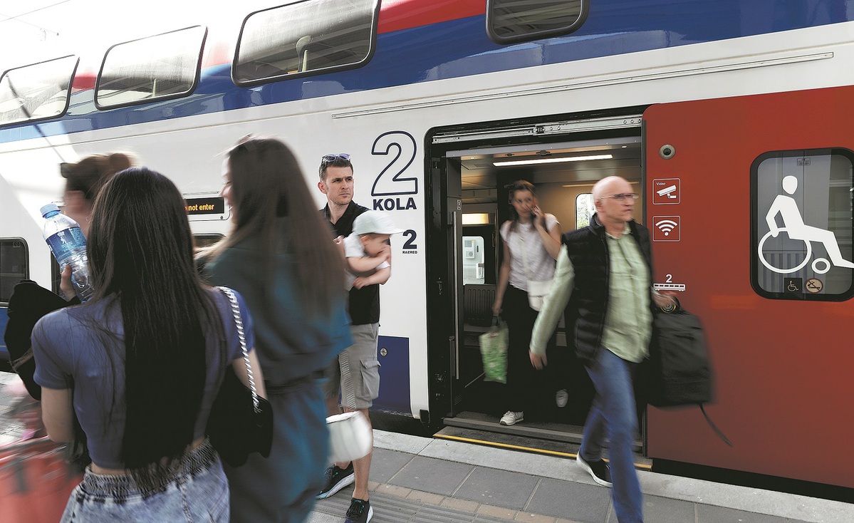 High-speed rail improves travel, economy in Balkans(图1)