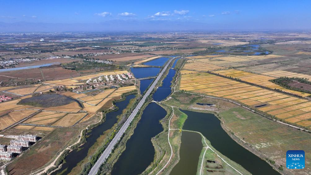 View of section of Yellow River in NW China(图6)