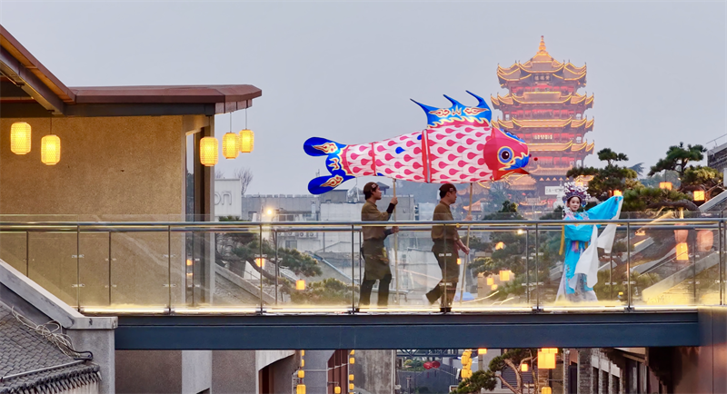 Rooftop economy breathes new life into Wuchang ancient town in C Chinas Hubei(pic4) Rooftop economy breathes new life into Wuchang ancient town in C Chinas Hubei(pic4)
